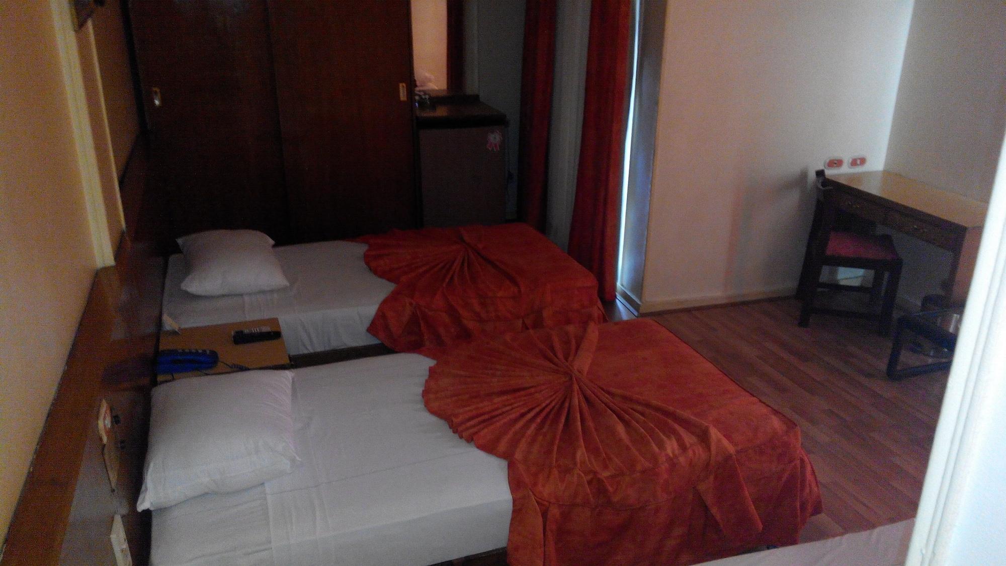 King Hotel Cairo Giza Buitenkant foto